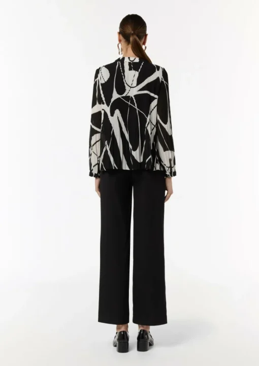 Bluse mit Plisseefalten