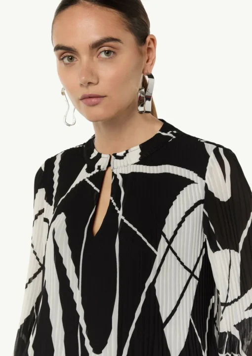 Bluse mit Plisseefalten