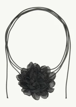 Chiffon-Blume mit Bindeband
