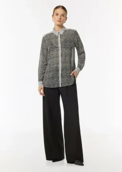 Chiffon-Bluse mit Hemdkragen und Manschetten