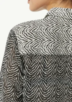 Chiffon-Bluse mit Hemdkragen und Manschetten