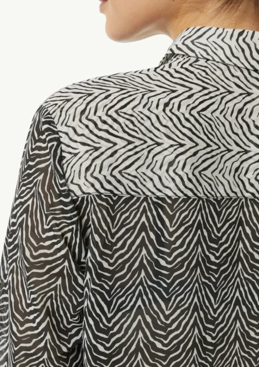 Chiffon-Bluse mit Hemdkragen und Manschetten