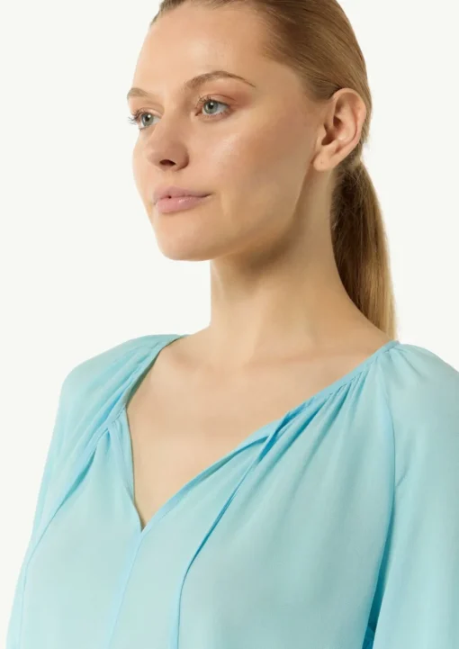 Crêpe-Bluse mit voluminösen Ärmeln und Raffung