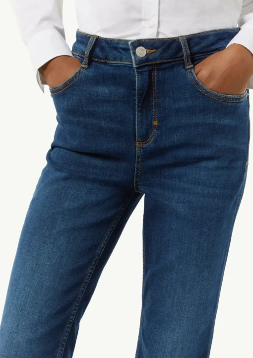 Elastische Ankle-Jeans mit leicht ausgestelltem Bein