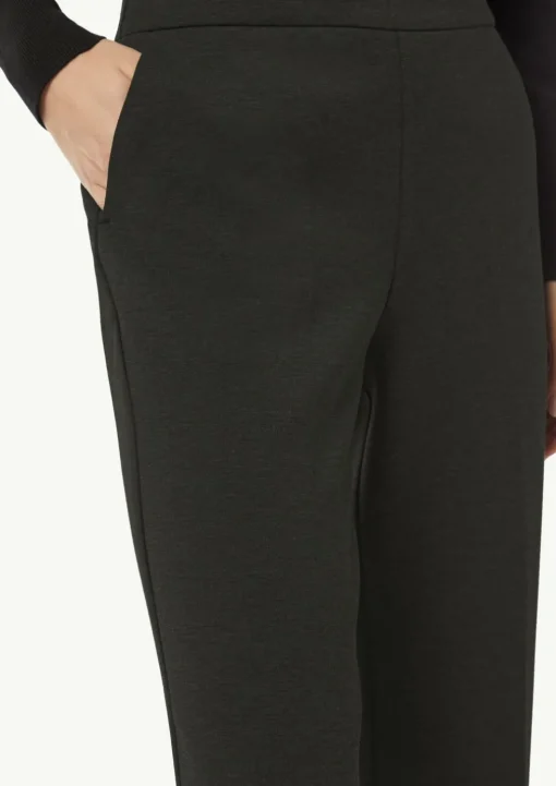 Elastische Jersey-Hose mit Bügelfalte