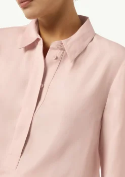 Elegante Satin-Bluse mit verdeckter Knopfleiste