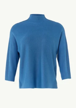 Feinstrickpullover mit Stehkragen und Rippdetail