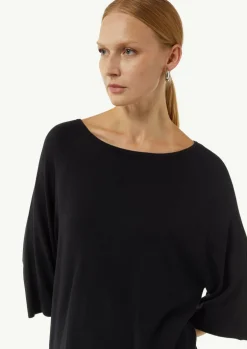 Feinstrickpullover mit weiten Ärmeln