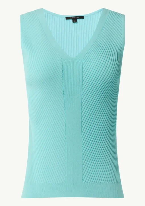 Feinstricktop mit Rippstruktur im Skinny Fit