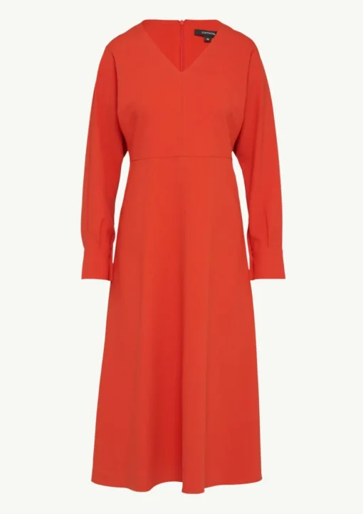 Fließendes Crepe-Kleid mit V-Ausschnitt