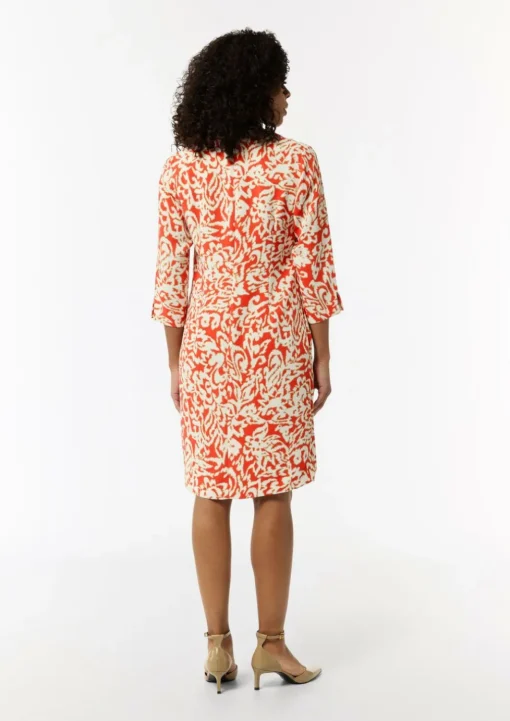 Gemustertes Kleid aus Crêpe