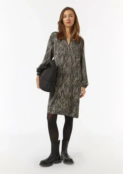 Gemustertes Kleid mit Tunika-Ausschnitt