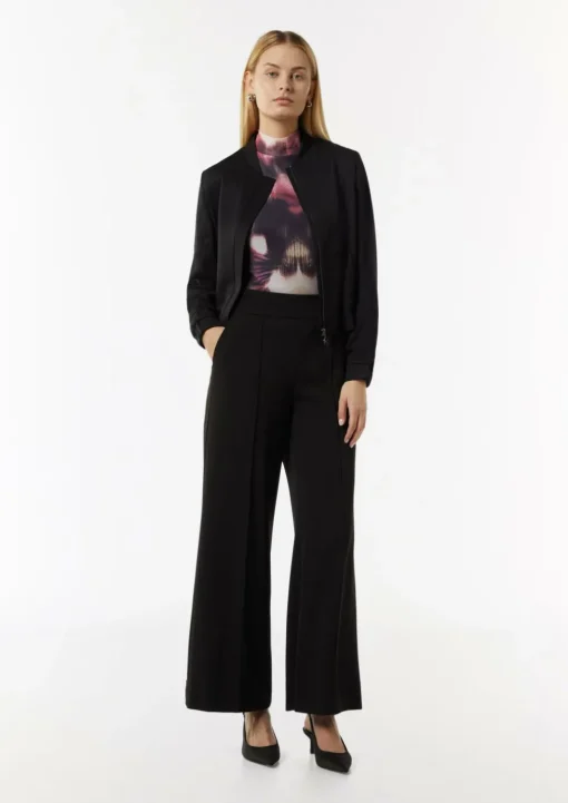 Gemustertes Mesh-Shirt mit Raffungsdetails