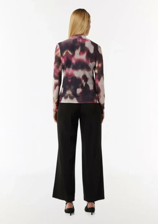 Gemustertes Mesh-Shirt mit Raffungsdetails