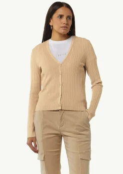 Gerippte Strickjacke im Slim Fit