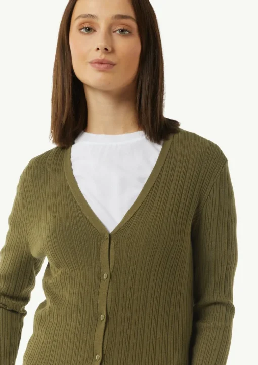 Gerippte Strickjacke im Slim Fit