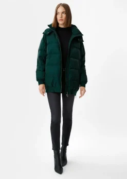 Jacke mit abnehmbaren Fäustlingen