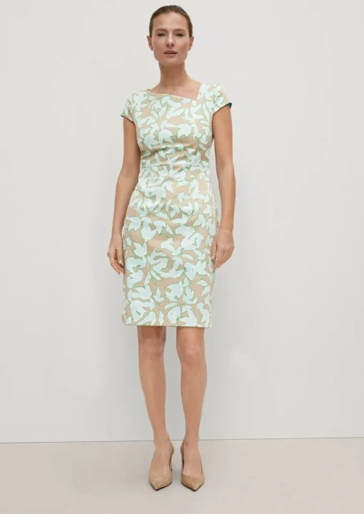 Kleid aus Baumwollsatin