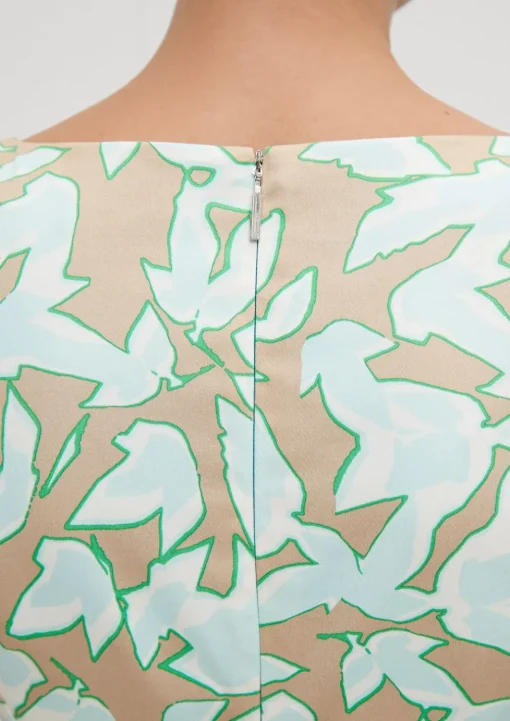 Kleid aus Baumwollsatin