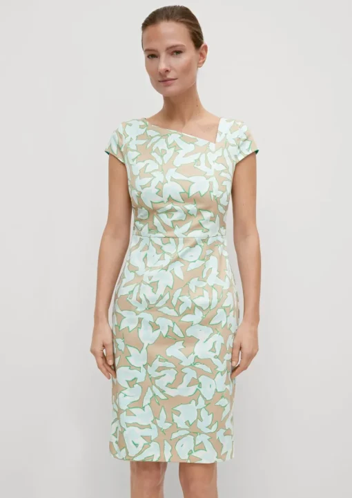Kleid aus Baumwollsatin