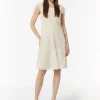 Kleid aus Spitze mit Rundhalsausschnitt