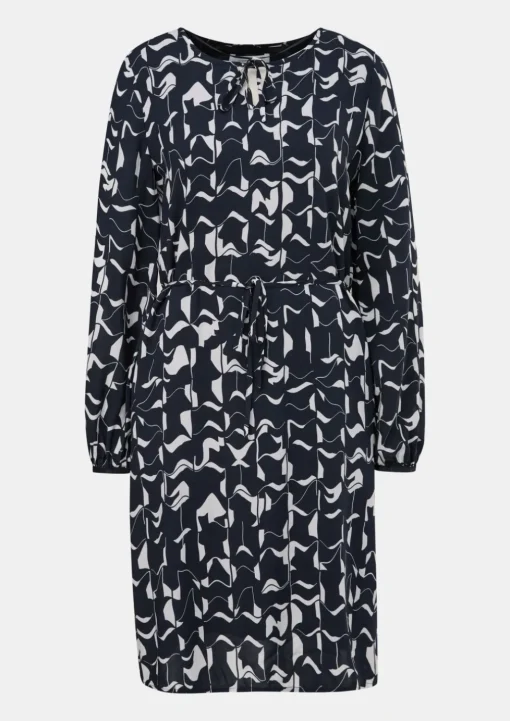 Kleid mit Bindeband