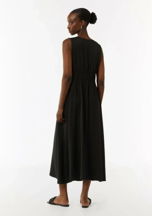 Kleid mit elastischem Bund