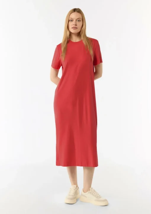 Kleid mit Rundhalsausschnitt