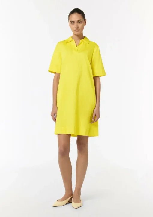 Kleid mit Tunika-Ausschnitt und Hemdkragen