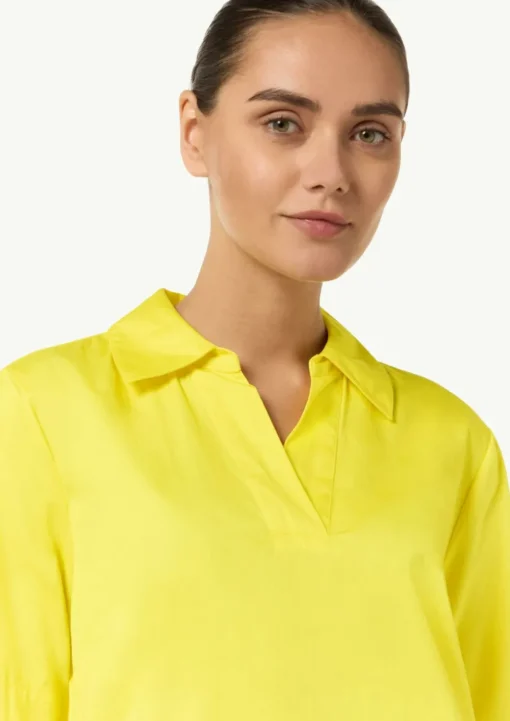 Kleid mit Tunika-Ausschnitt und Hemdkragen