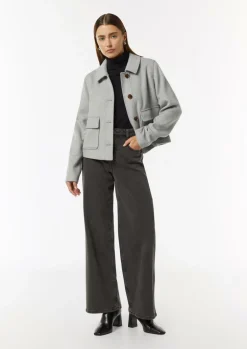 Kurze Jacke im Wollmix