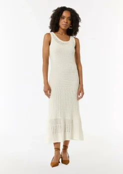 Langes Pointelle-Kleid mit verstellbaren Trägern