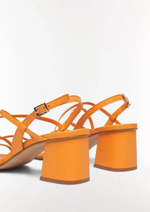 Leder-Sandalen mit Riemen und Blockabsatz