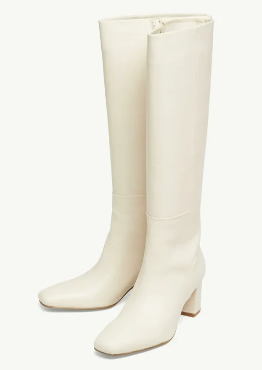 Lederstiefel mit Blockabsatz