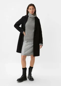 Lockerer Strickpullover mit Rollkragen