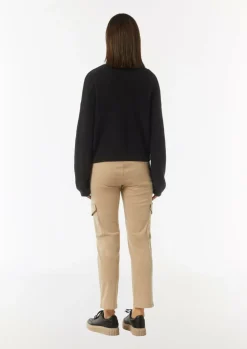 Lässige Strickjacke mit voluminösen Ärmeln