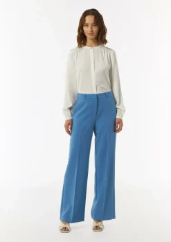 Marlenehose mit Bügelfalten