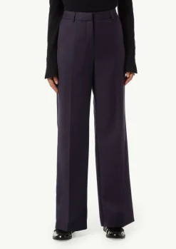 Marlenehose mit Bügelfalte