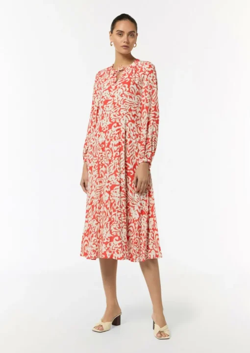 Midikleid mit Crêpestruktur