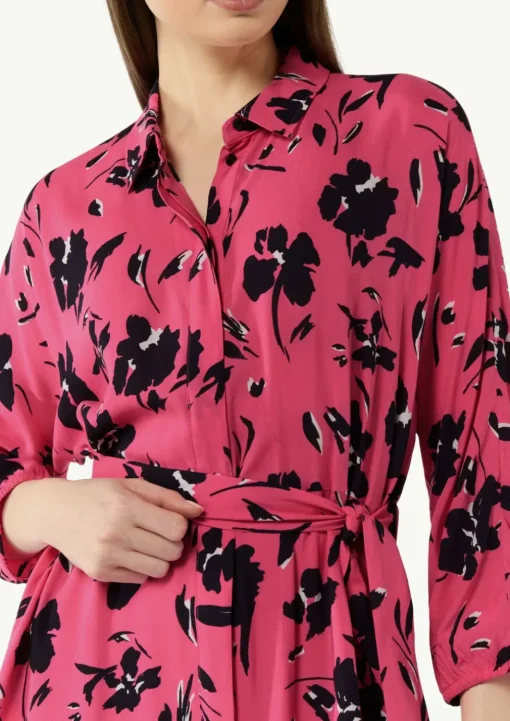 Midi-Kleid mit Hemdkragen