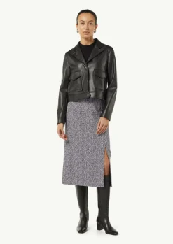 Midirock aus Jacquard mit Schlitz
