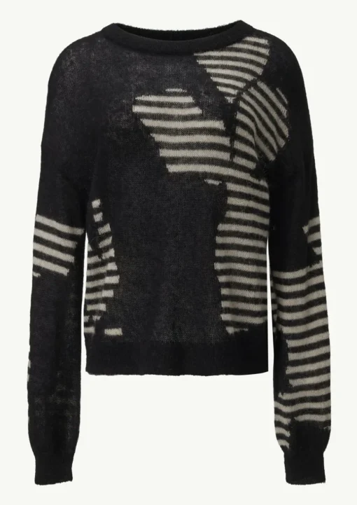 Modischer Strickpullover mit Musterung