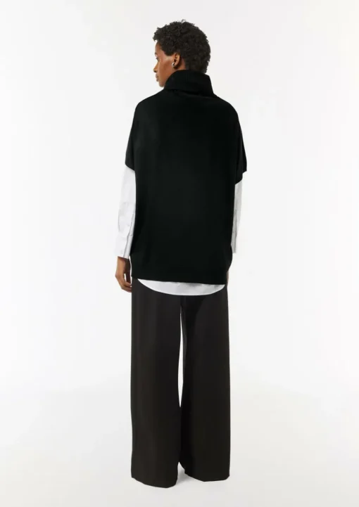 Poncho aus Viskosemix mit Rollkragen