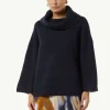 Poncho im Rippstrick