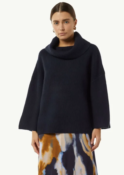 Poncho im Rippstrick