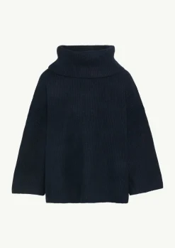 Poncho im Rippstrick