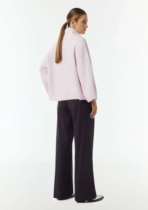 Poncho mit weitem Rollkragen