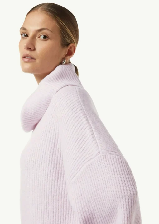 Poncho mit weitem Rollkragen