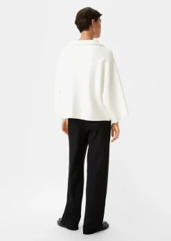 Poncho-Pullover mit Stehkragen