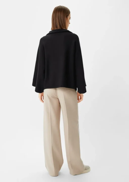 Poncho-Pullover mit Stehkragen